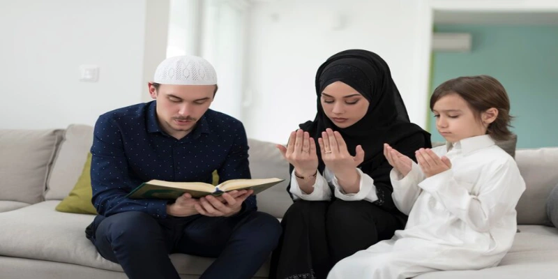 Family praying