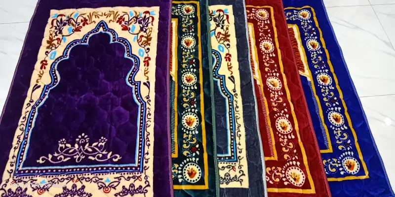 prayer rug carpet